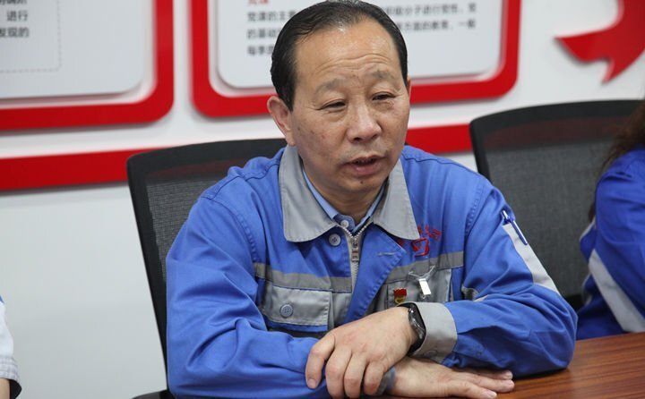 爭做社區(qū)“好幫手”、群眾“貼心人”